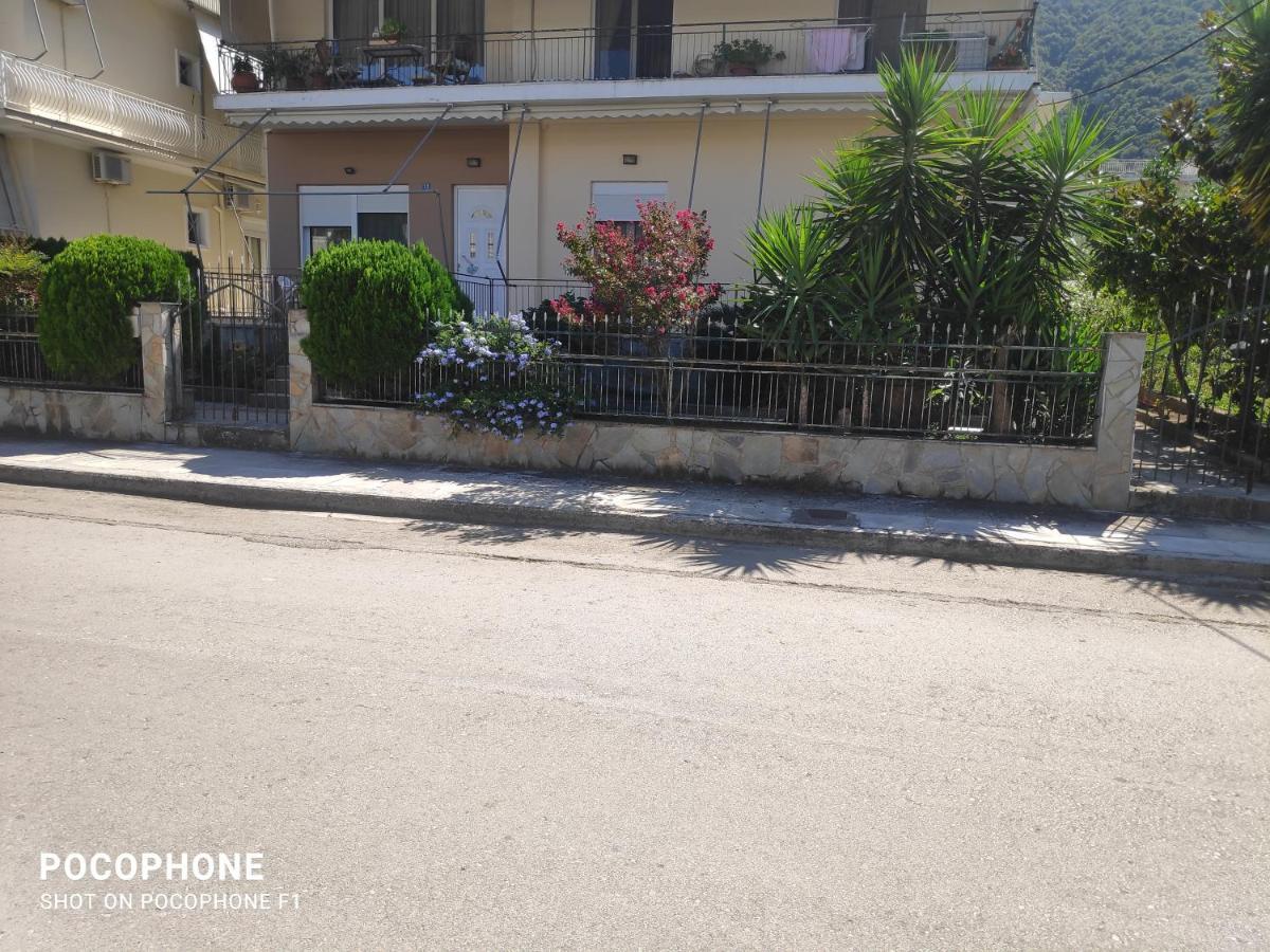 Κεντρικό, Άνετο Και Ζεστό Διαμέρισμα Kamena Vourla Exterior photo
